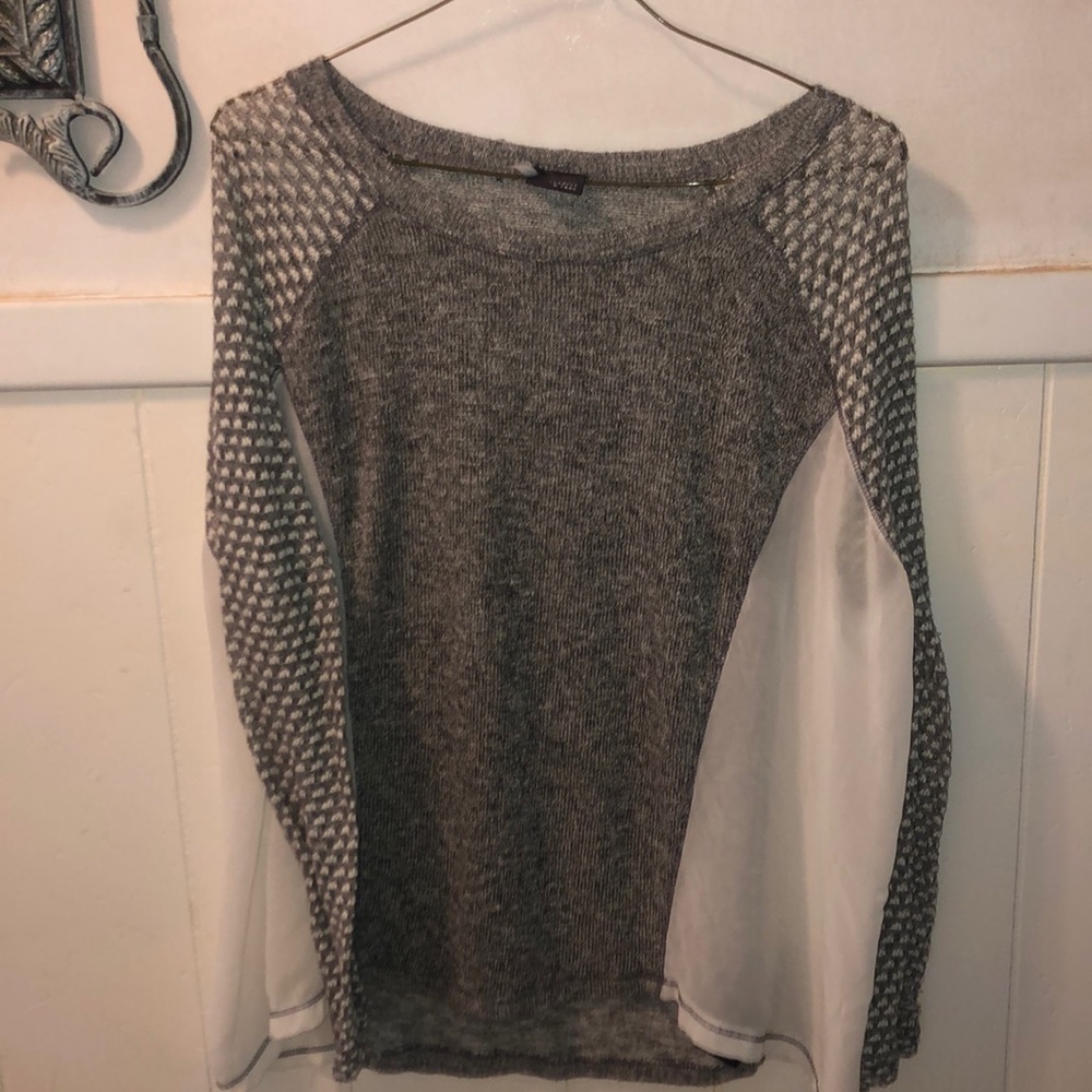 Grey shirt